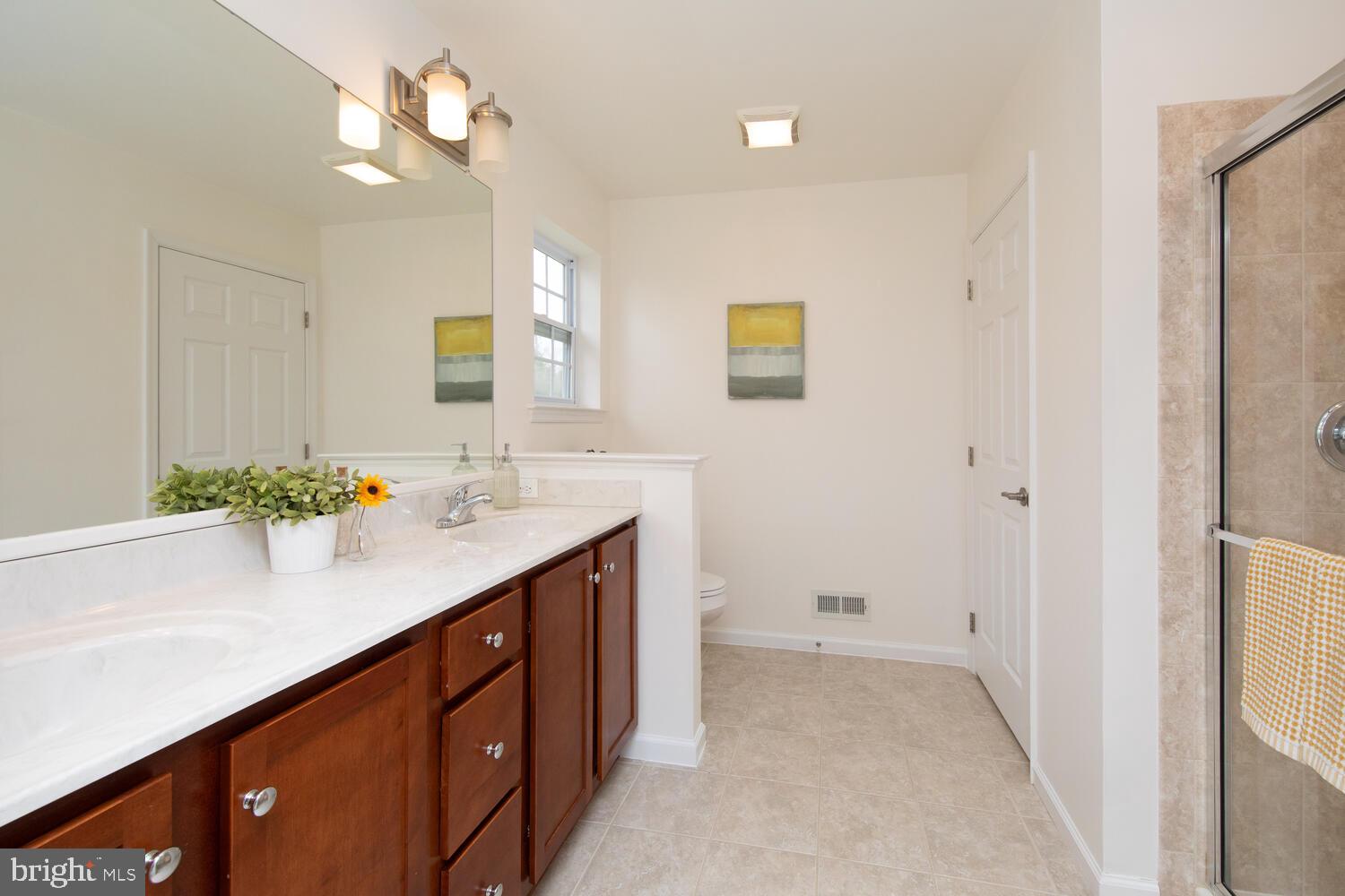 4466 Riverview Ln #4