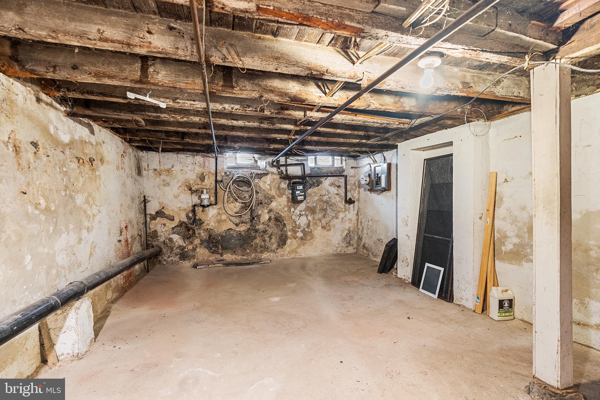 826 Kimball St