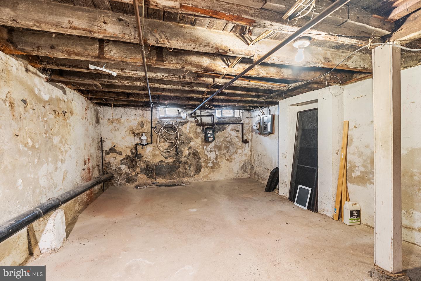 826 Kimball St