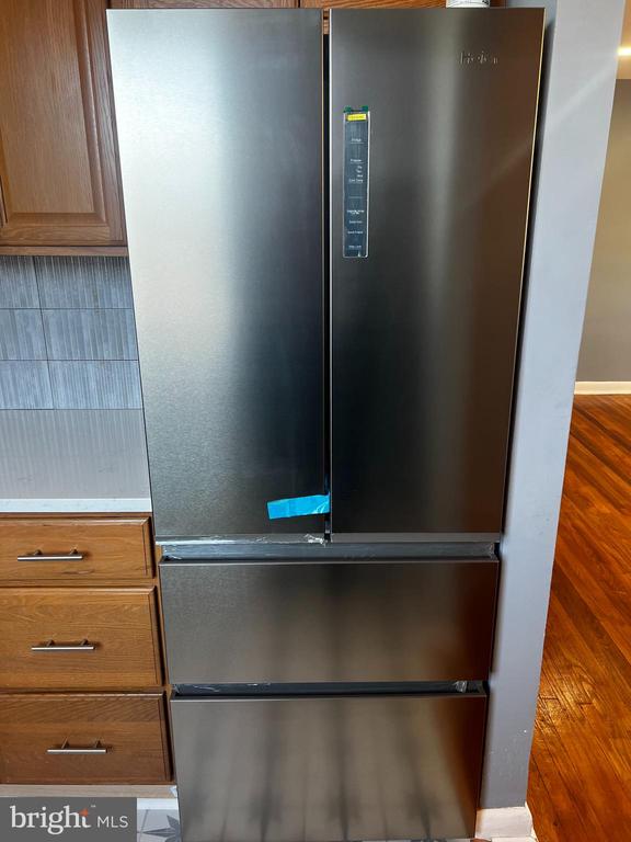 104 W CHELTENHAM AVE. #2