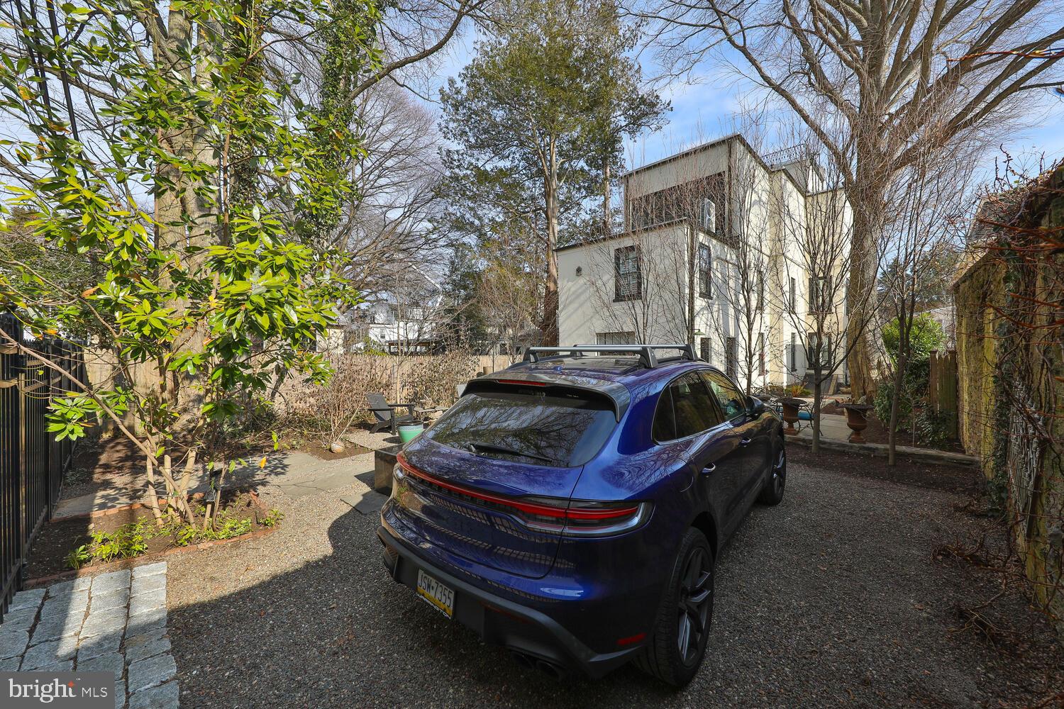 191 E Evergreen Ave