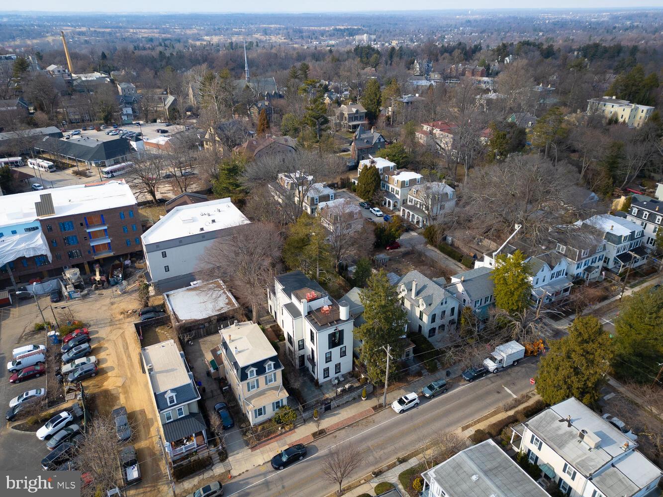 191 E Evergreen Ave