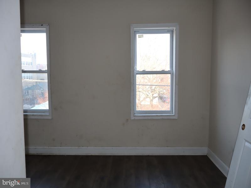 2224 W Montgomery Ave
