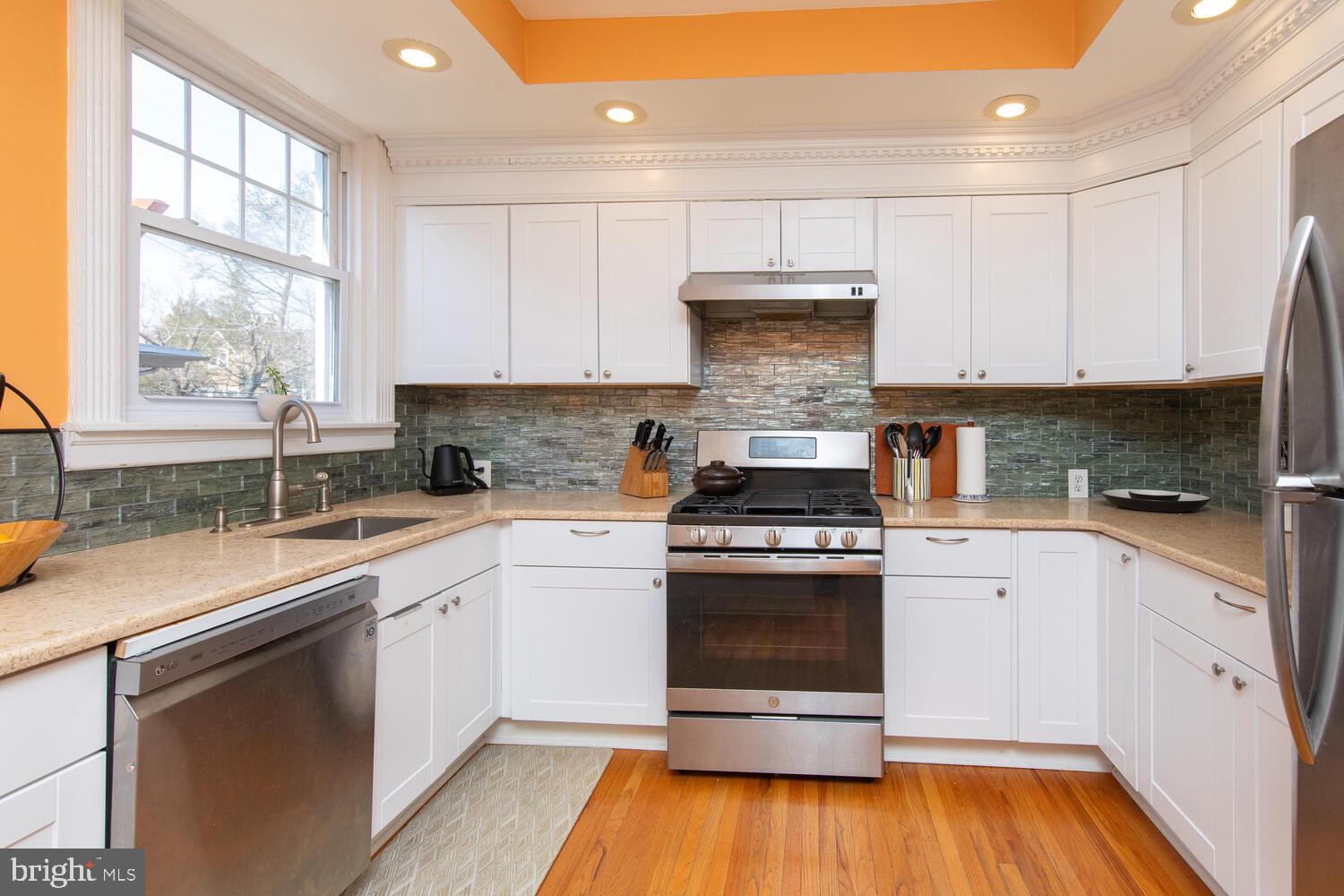405 W Mount Airy Ave