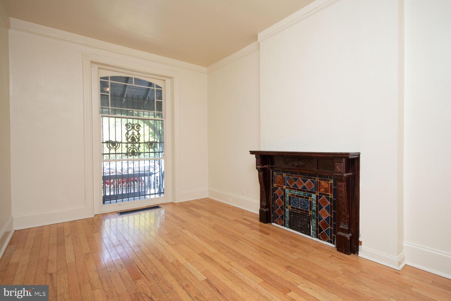 426 S 42nd St
