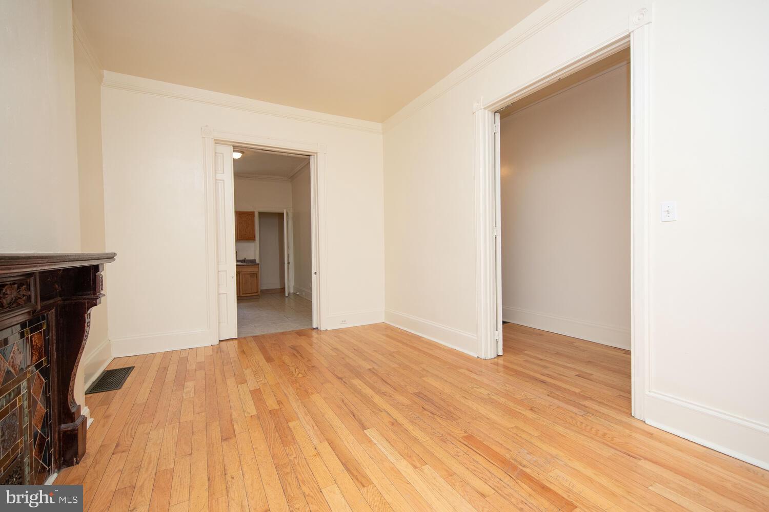426 S 42nd St
