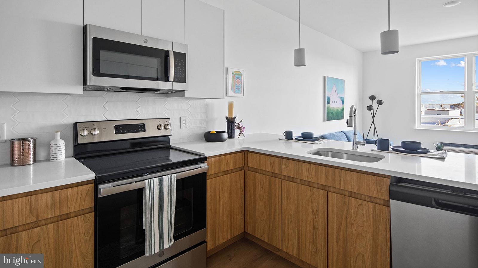 7127 KEYSTONE ST #411