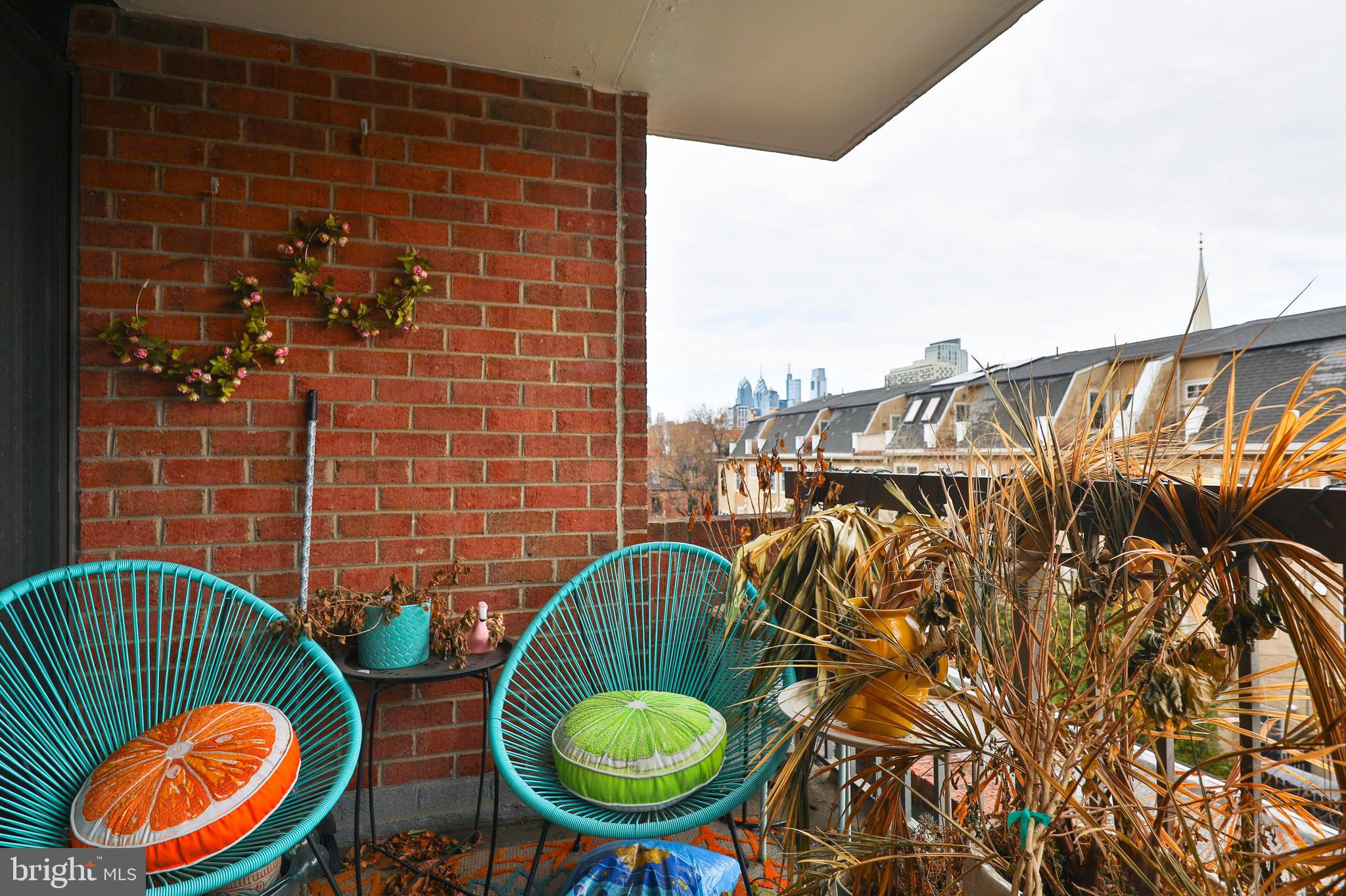 200-10 Lombard St #536