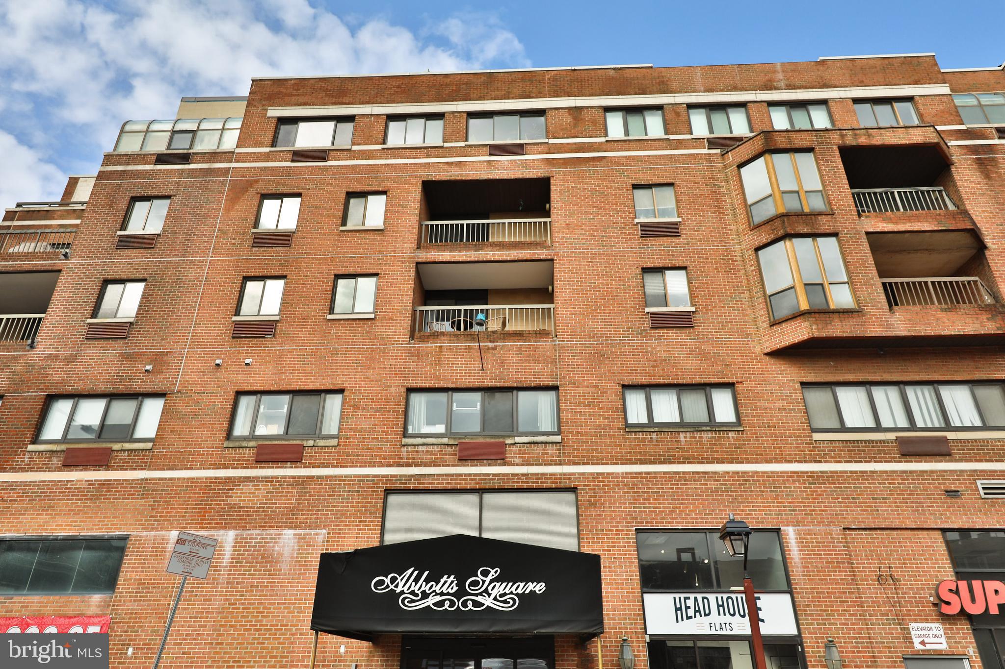200-10 Lombard St #536