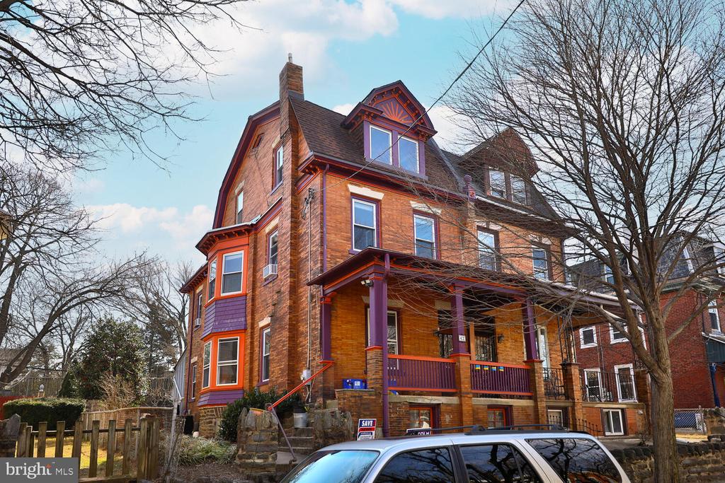 42 W Mount Airy Ave