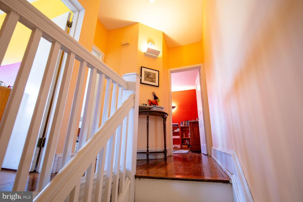 42 W Mount Airy Ave