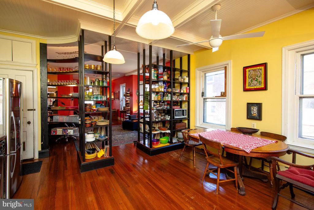42 W Mount Airy Ave