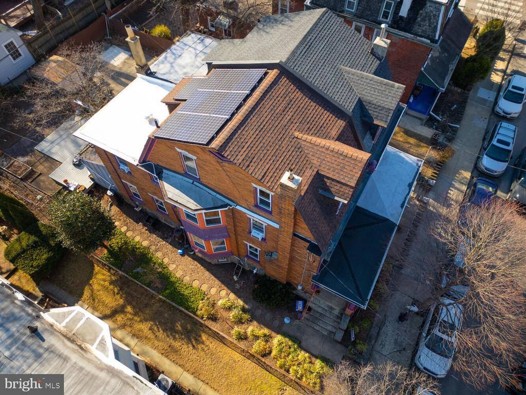 42 W Mount Airy Ave