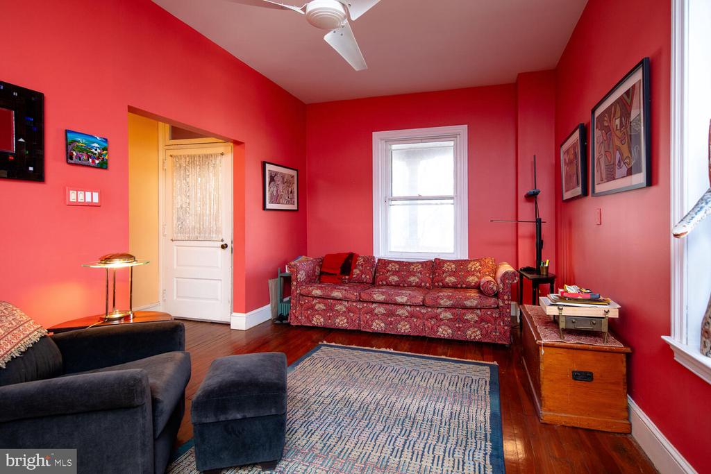 42 W Mount Airy Ave