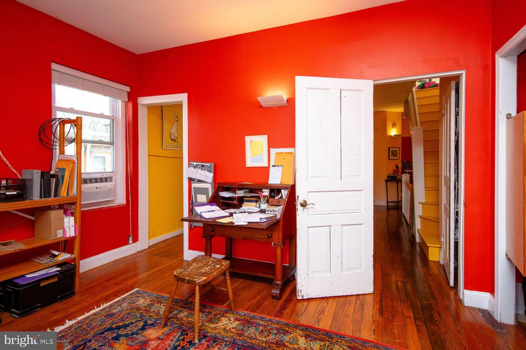 42 W Mount Airy Ave