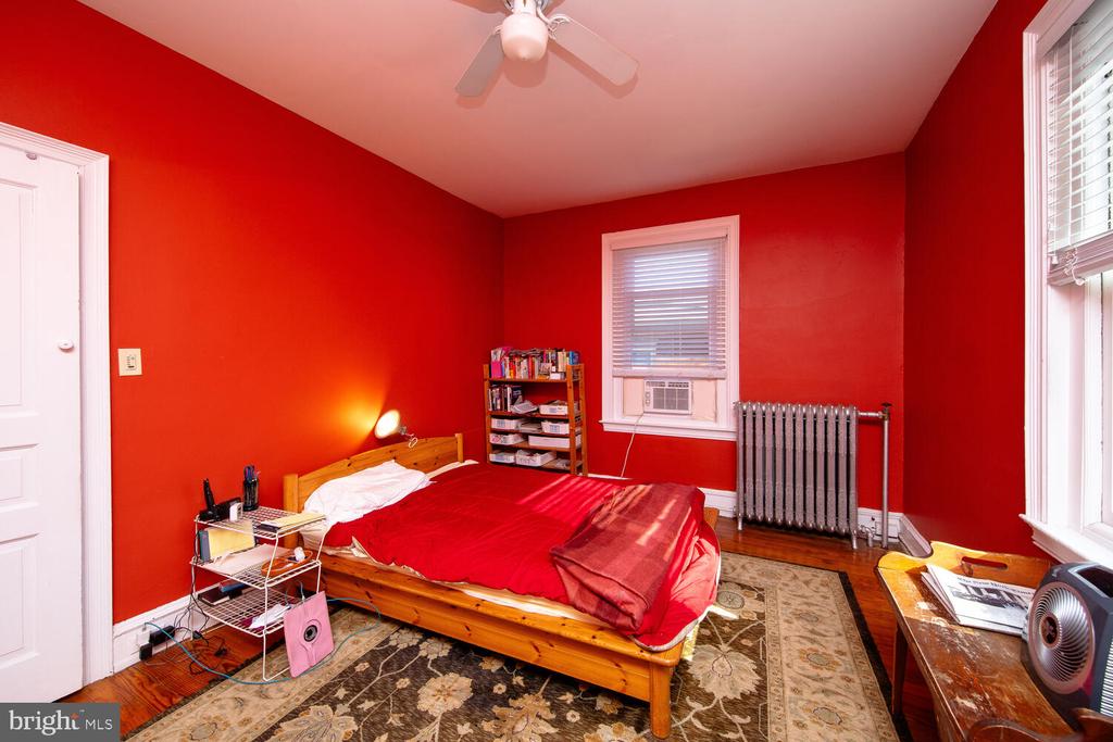 42 W Mount Airy Ave