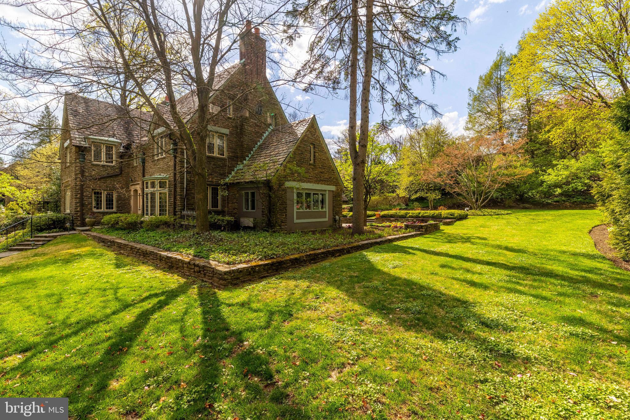 645 N Mount Pleasant Rd