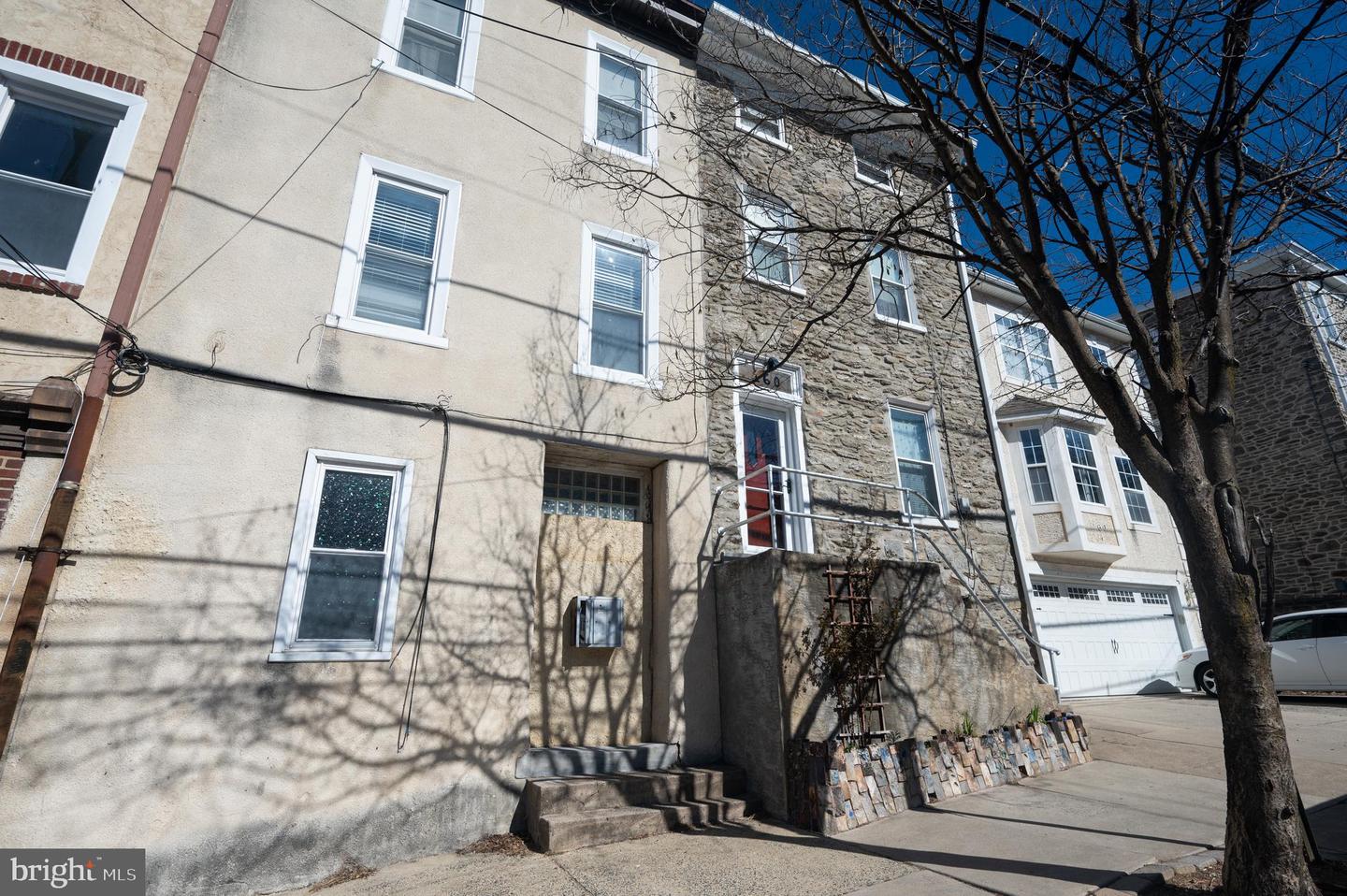 160 Fountain St