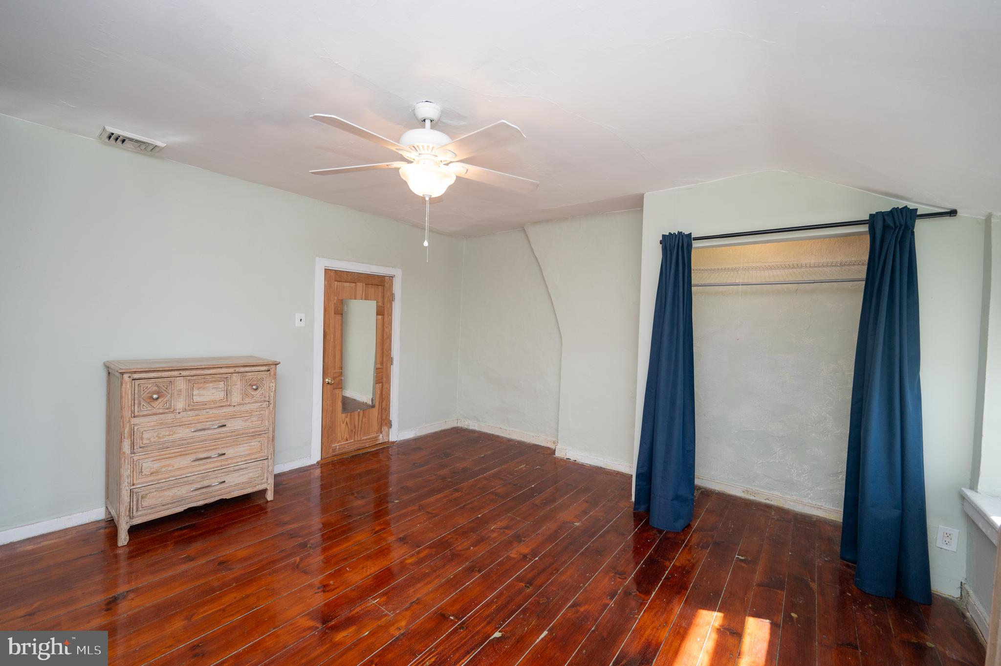 160 Fountain St