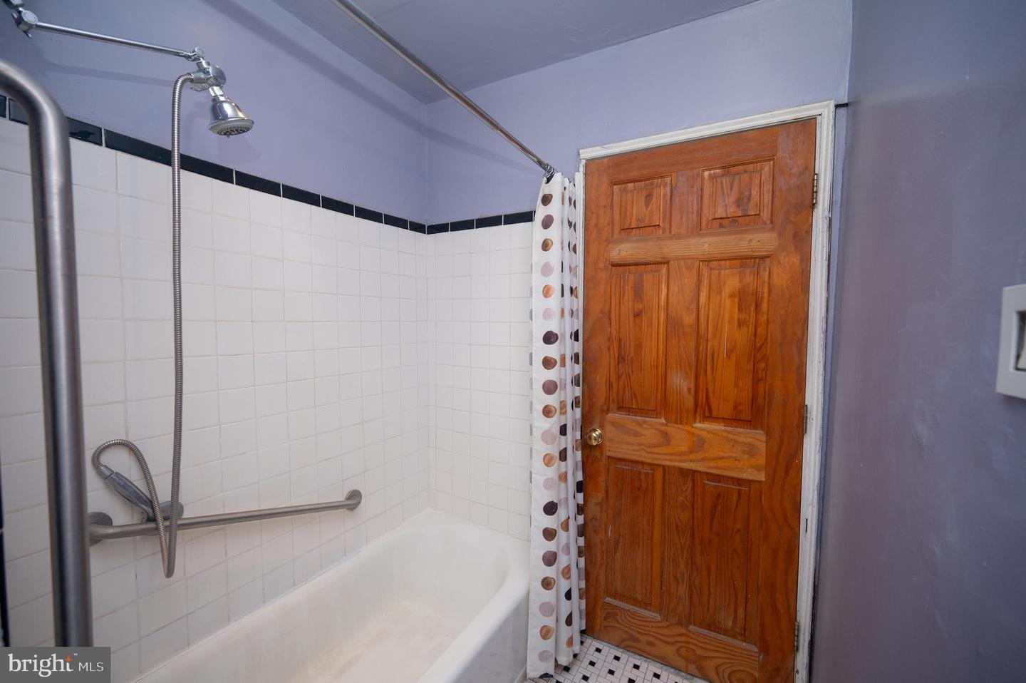 160 Fountain St