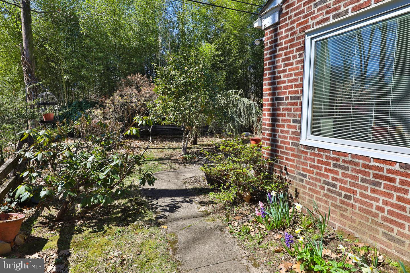303 Crest Park Rd