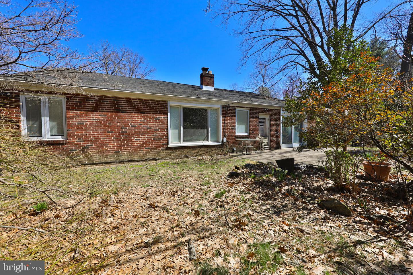 303 Crest Park Rd