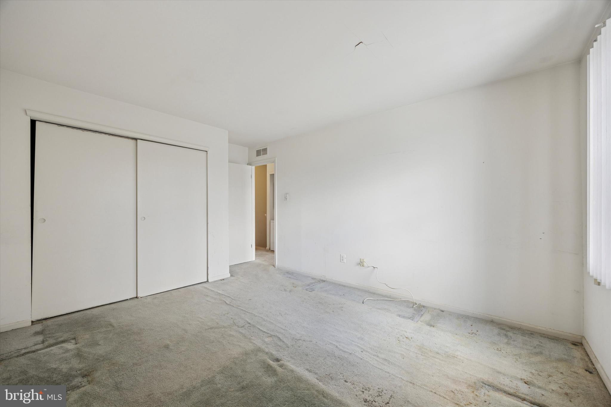 10103 Northeast Ave #9