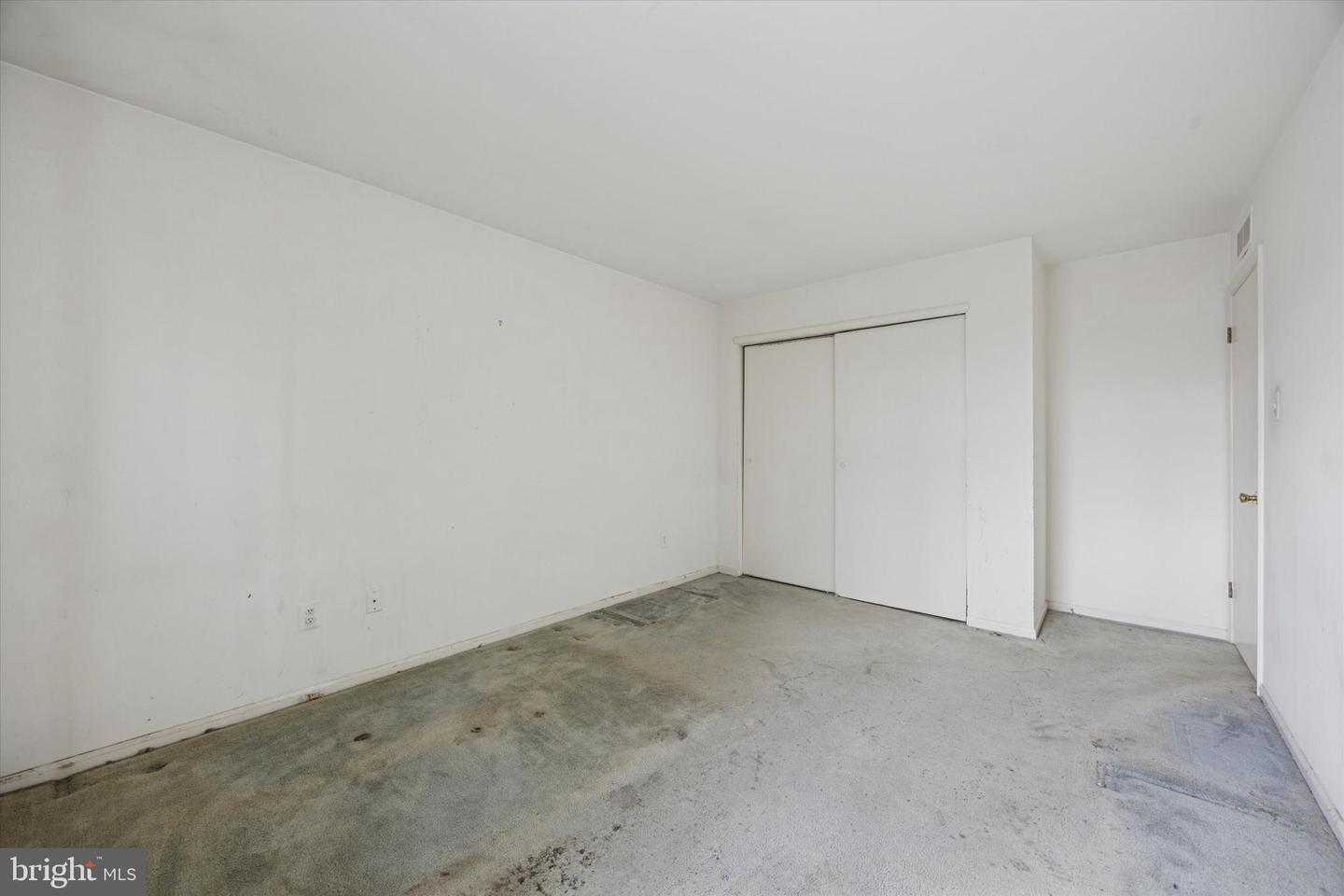 10103 Northeast Ave #9