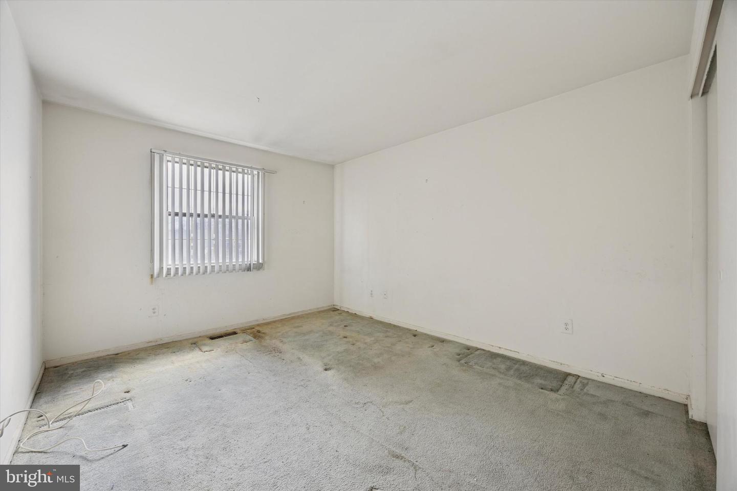10103 Northeast Ave #9