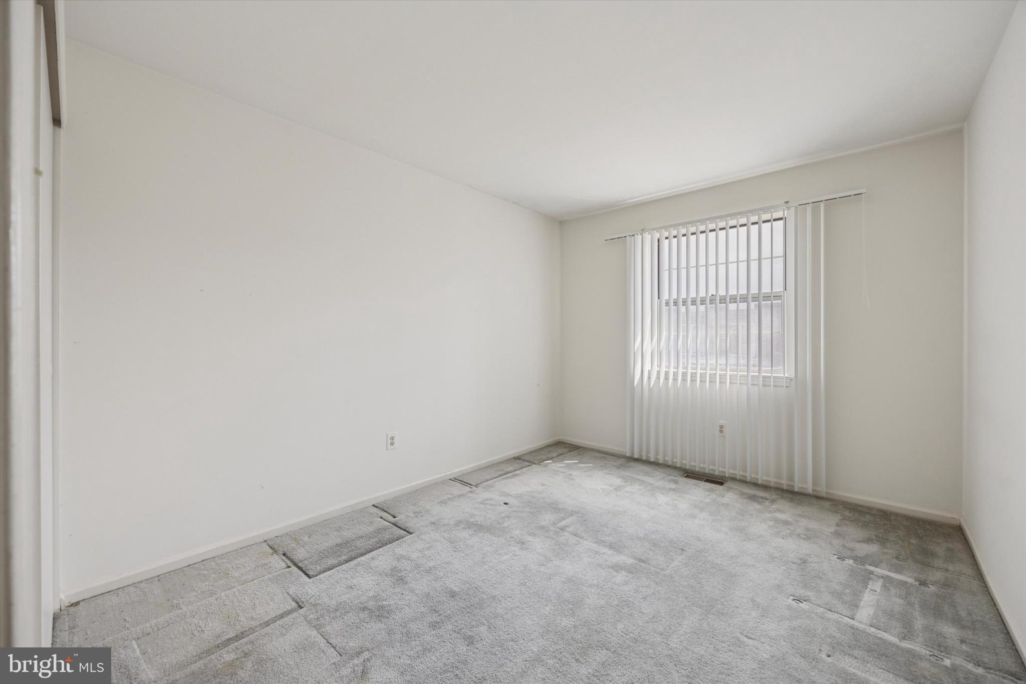 10103 Northeast Ave #9