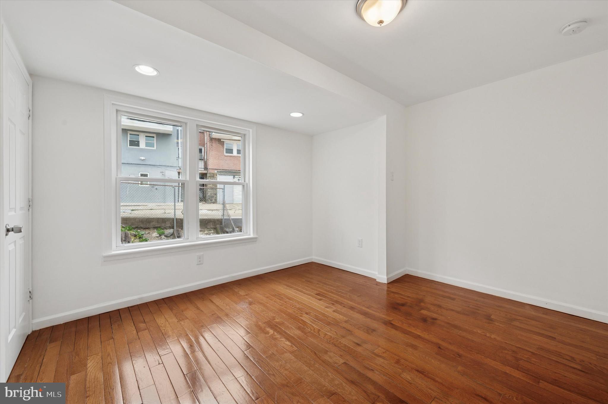 6826 Cobbs Creek Pkwy