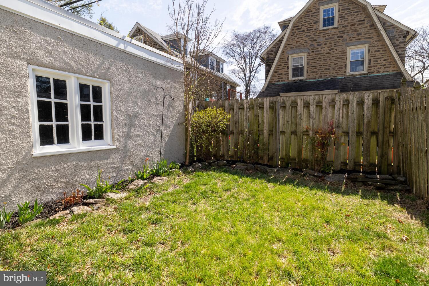 3324 W Penn St