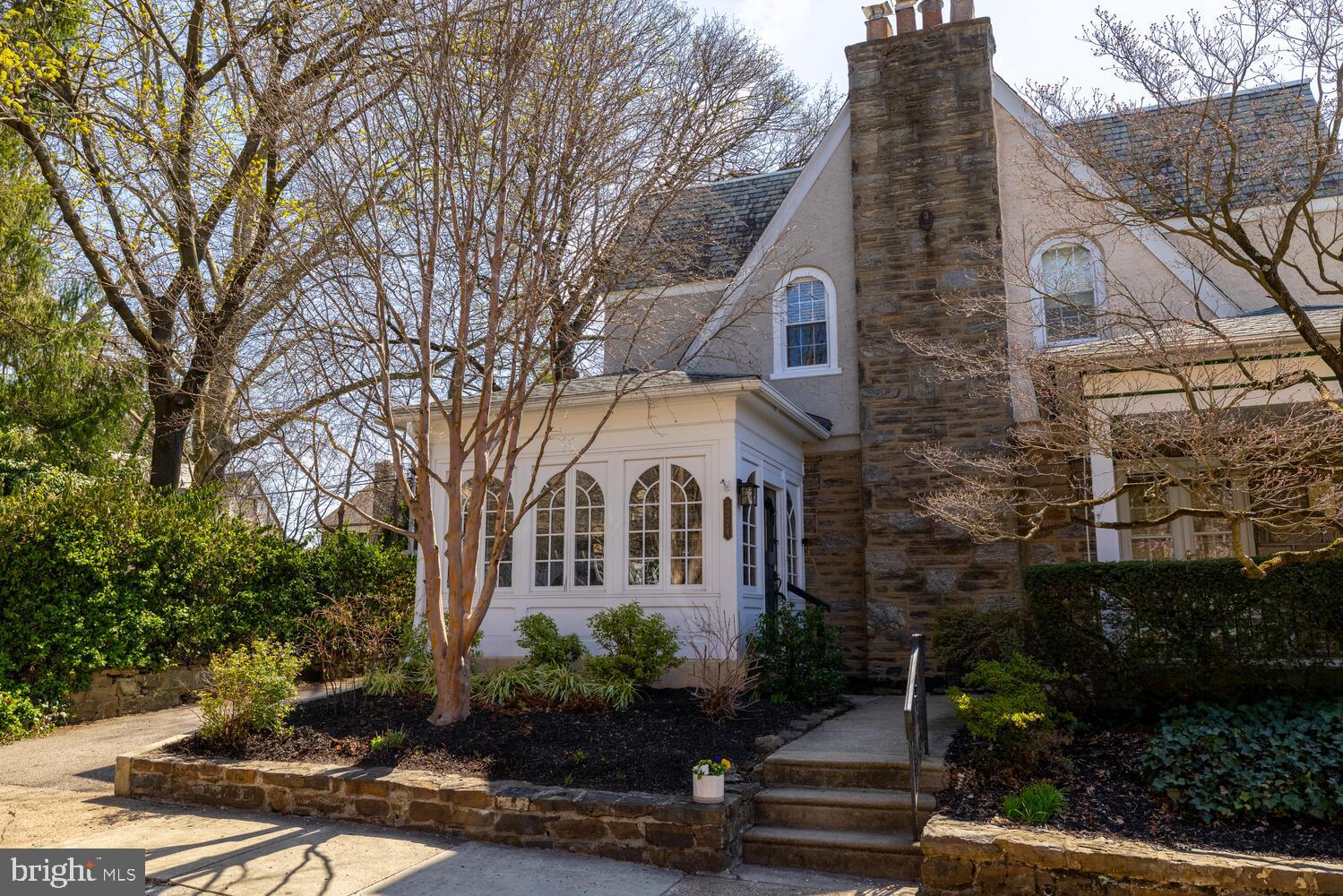 3324 W Penn St