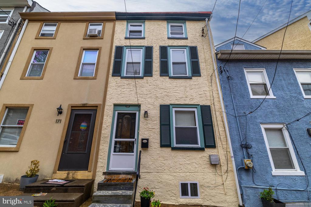 169 Gay St