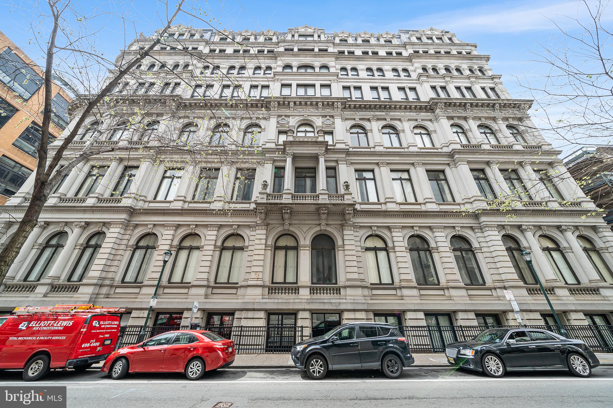 1001-13 CHESTNUT ST #702E