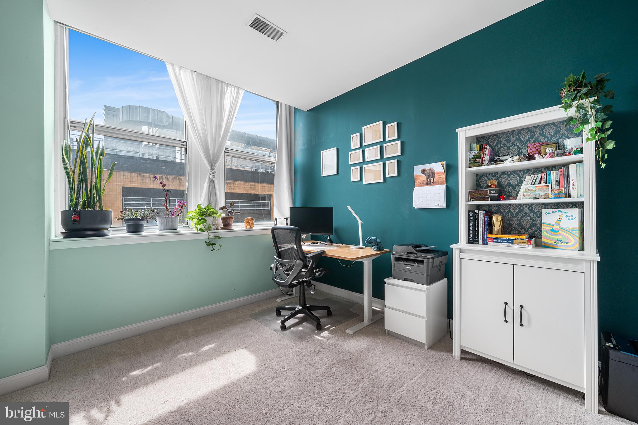 1001-13 CHESTNUT ST #702E