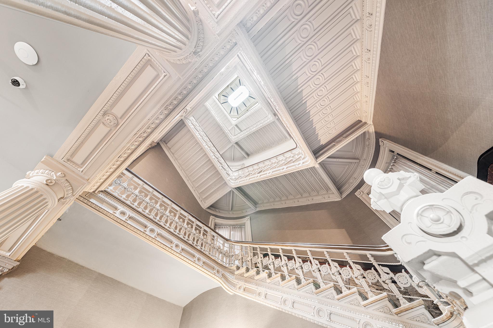 1001-13 CHESTNUT ST #702E