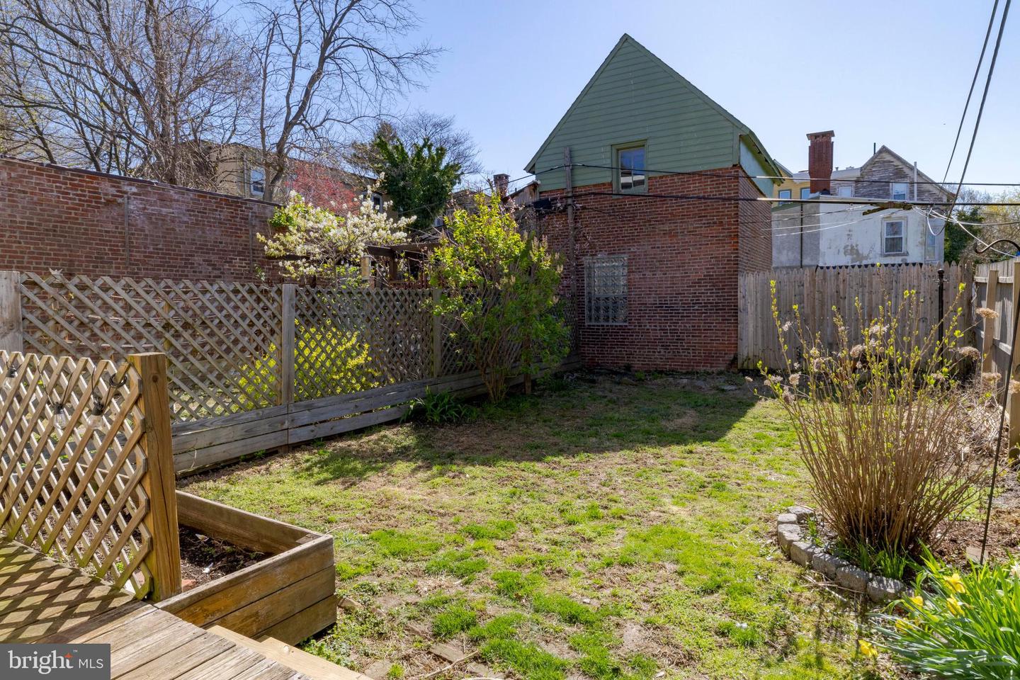 278 W Haines St