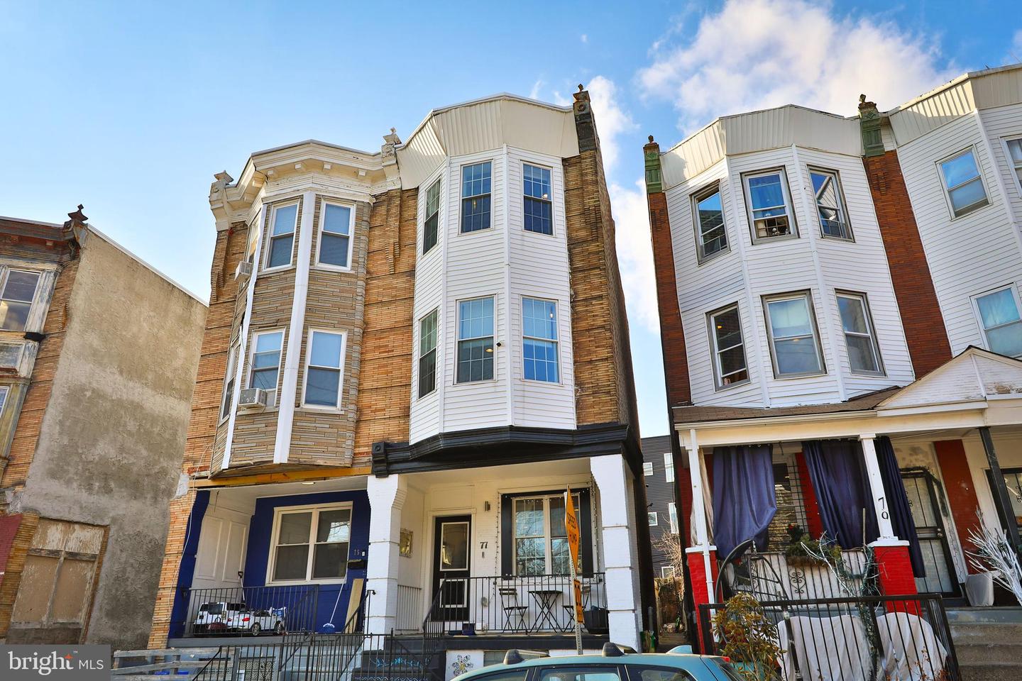 77 E Duval St