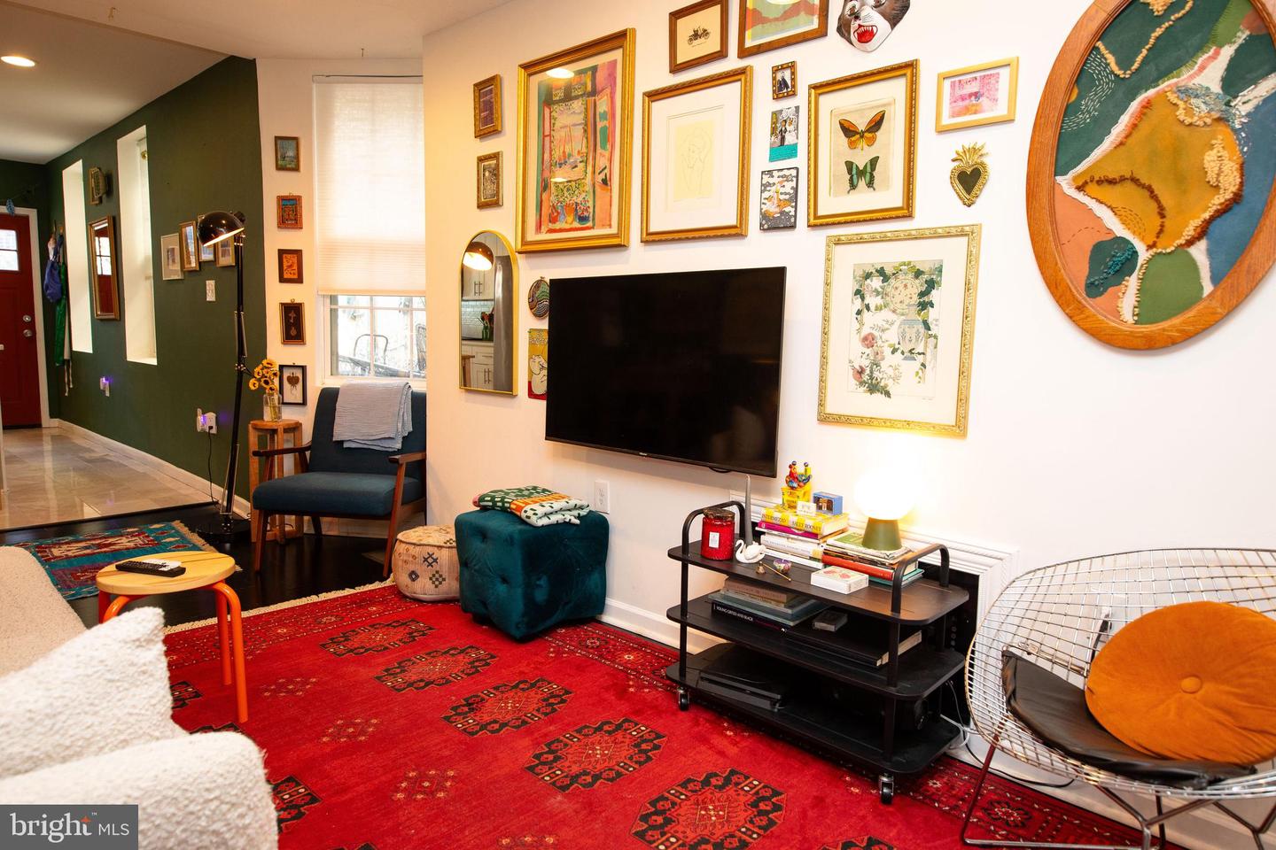 77 E Duval St
