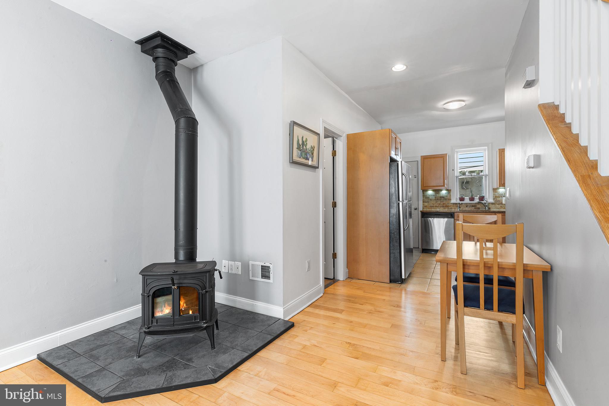 2513 Kimball St
