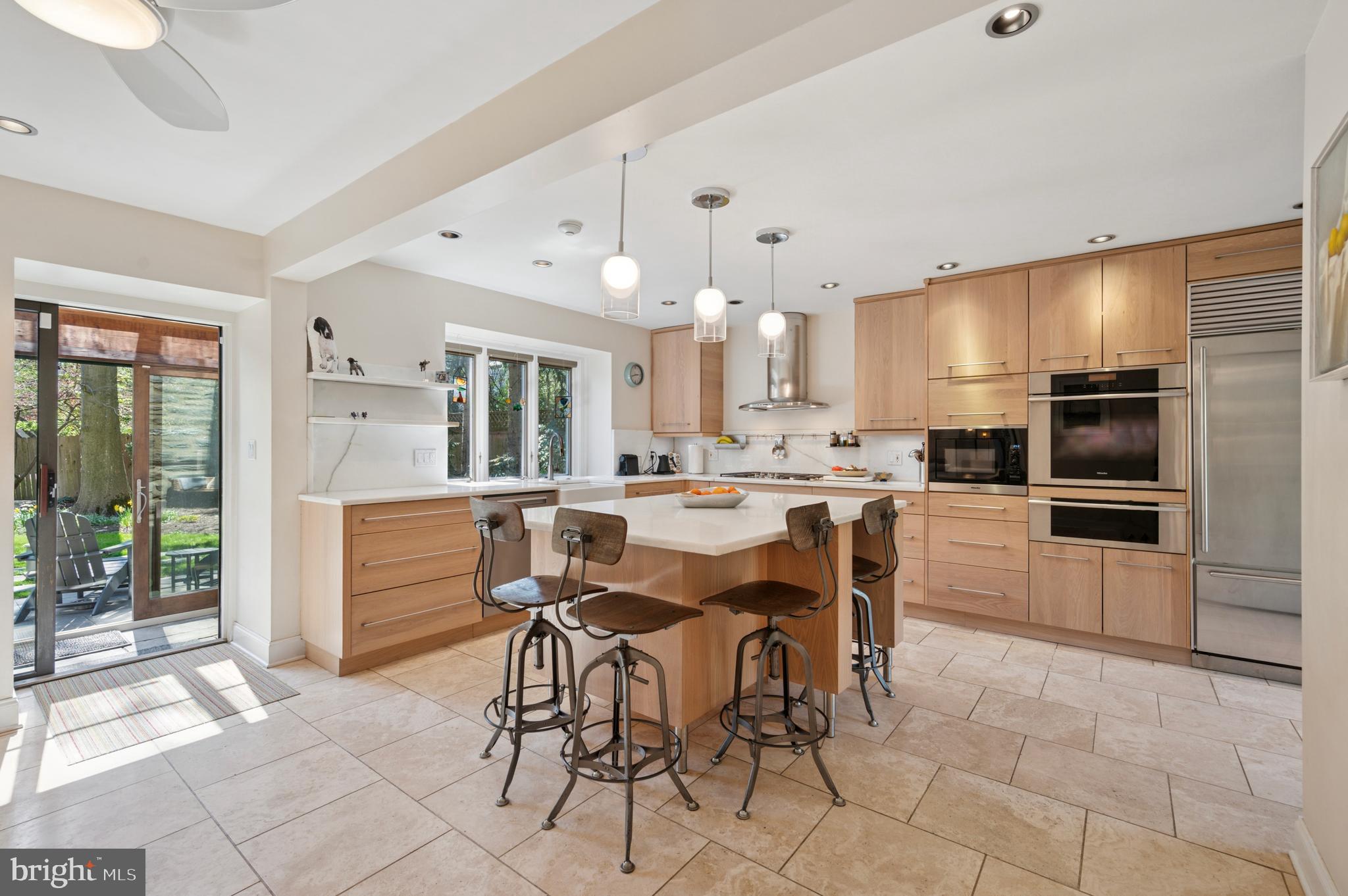 8030 Navajo St