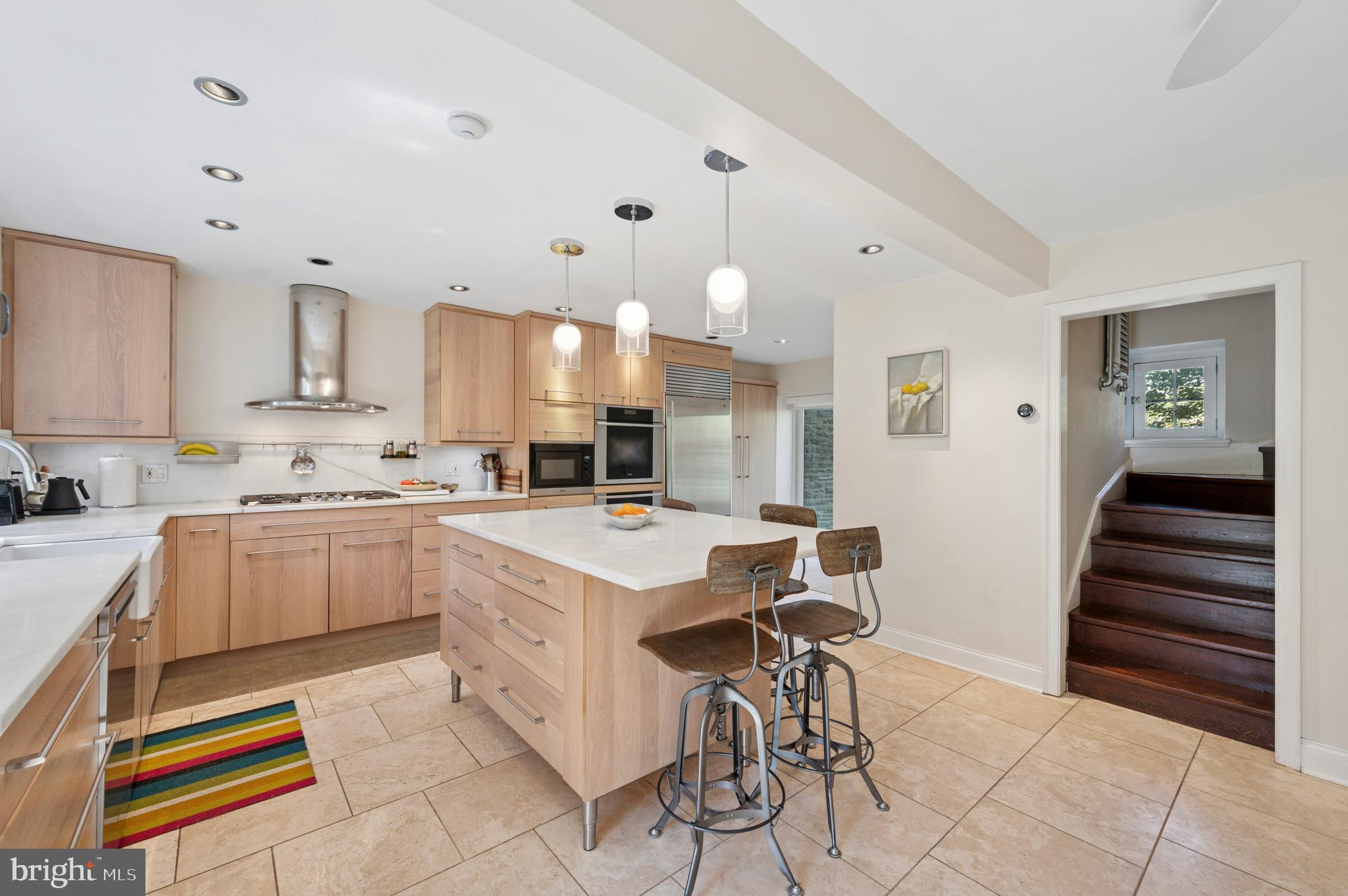 8030 Navajo St
