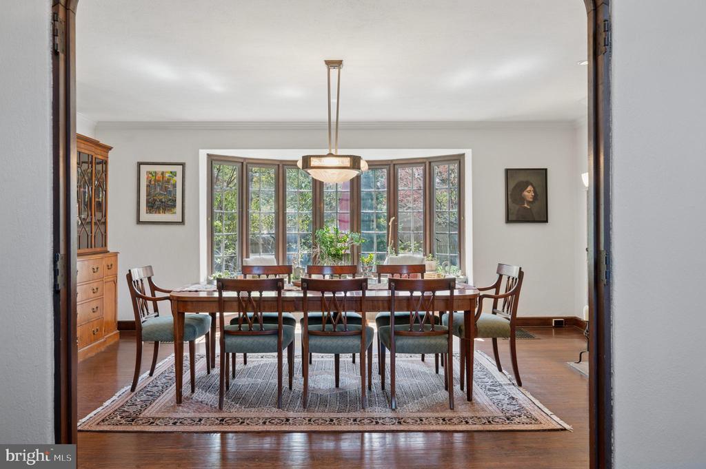 8030 Navajo St