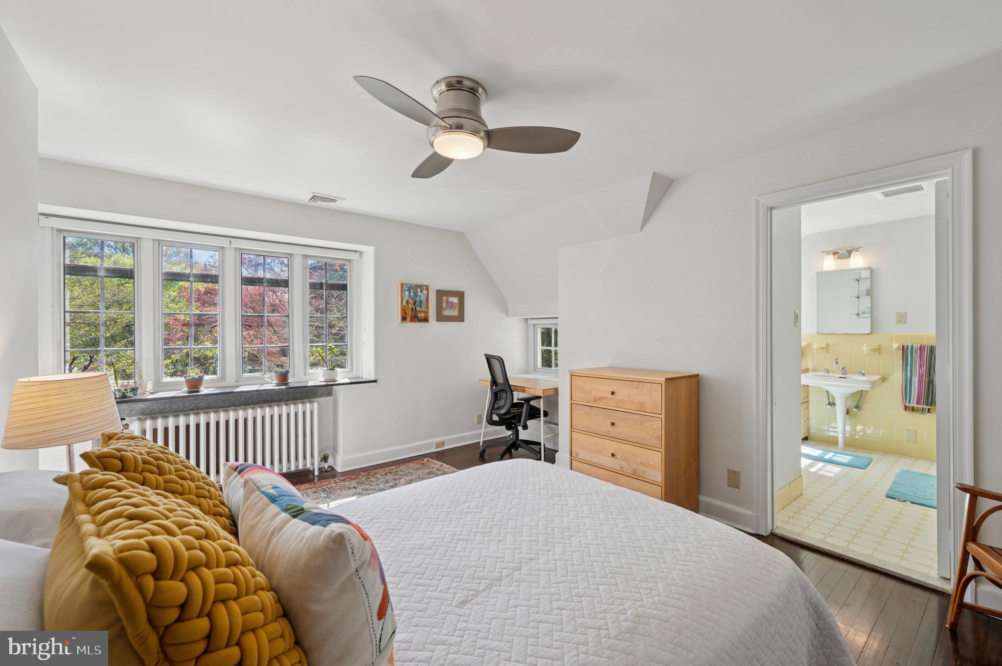 8030 Navajo St