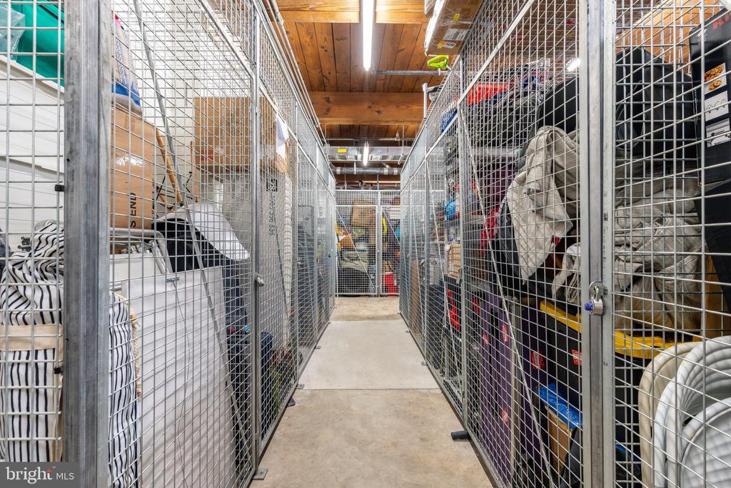 1714 MEMPHIS STREET Unit: 313