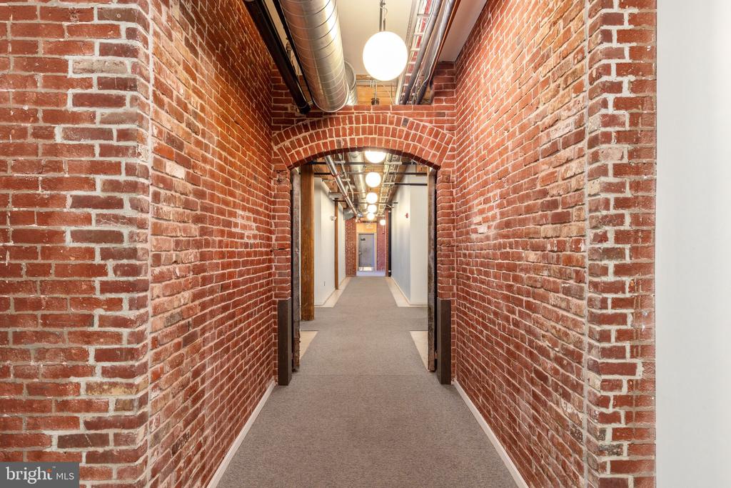 1714 MEMPHIS STREET Unit: 313