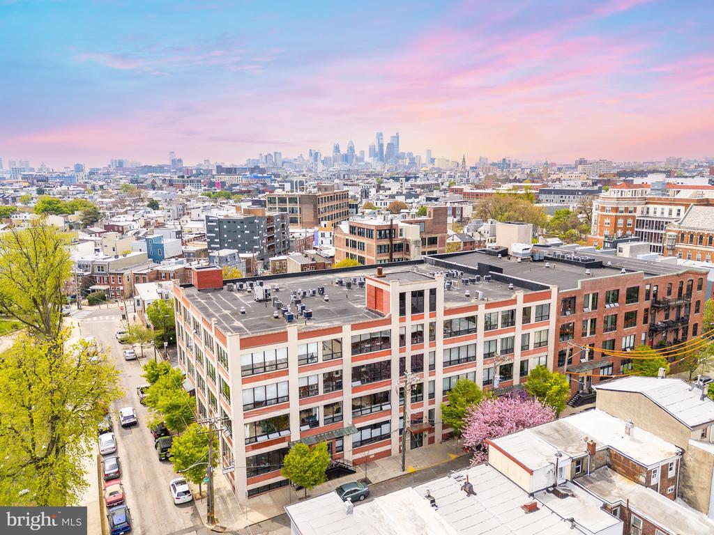 1714 MEMPHIS STREET Unit: 313