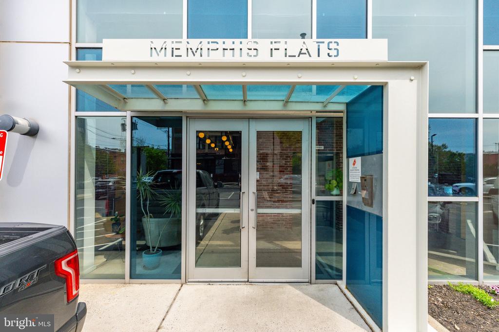 1714 MEMPHIS STREET Unit: 313