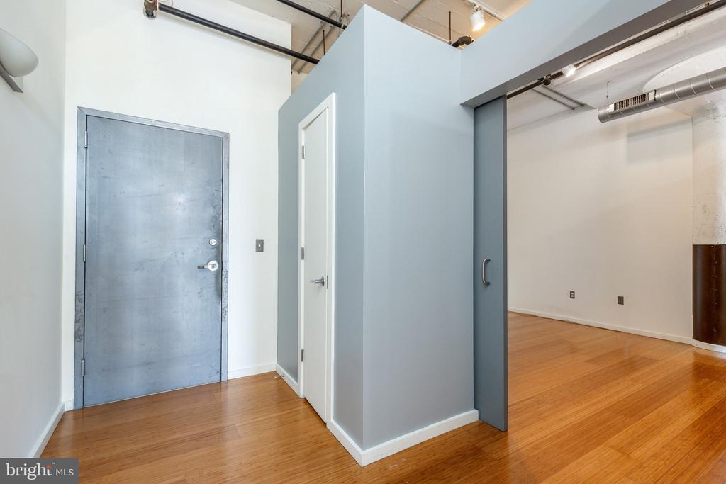 1714 MEMPHIS STREET Unit: 313